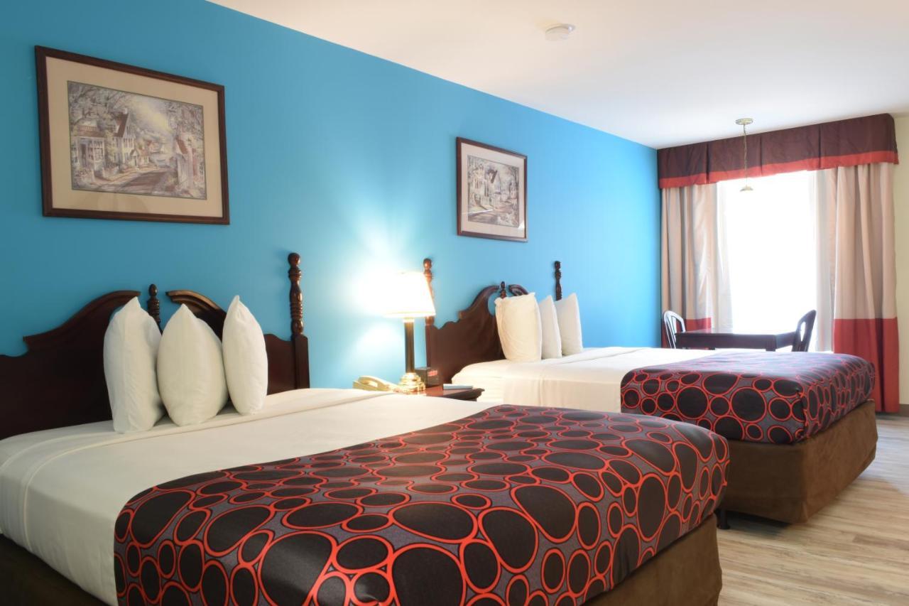 Hilltop Inn & Suites, Near Foxwoods Casino Северен Стинингтън Екстериор снимка